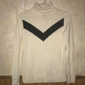 Black & cream merino wool banana republic sweater (s)